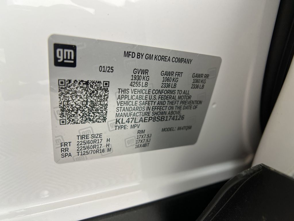 new 2025 Buick Envista car, priced at $25,190