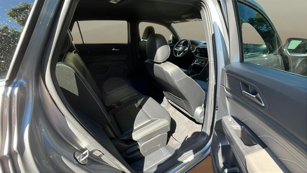 used 2022 Volkswagen Atlas Cross Sport car, priced at $25,500