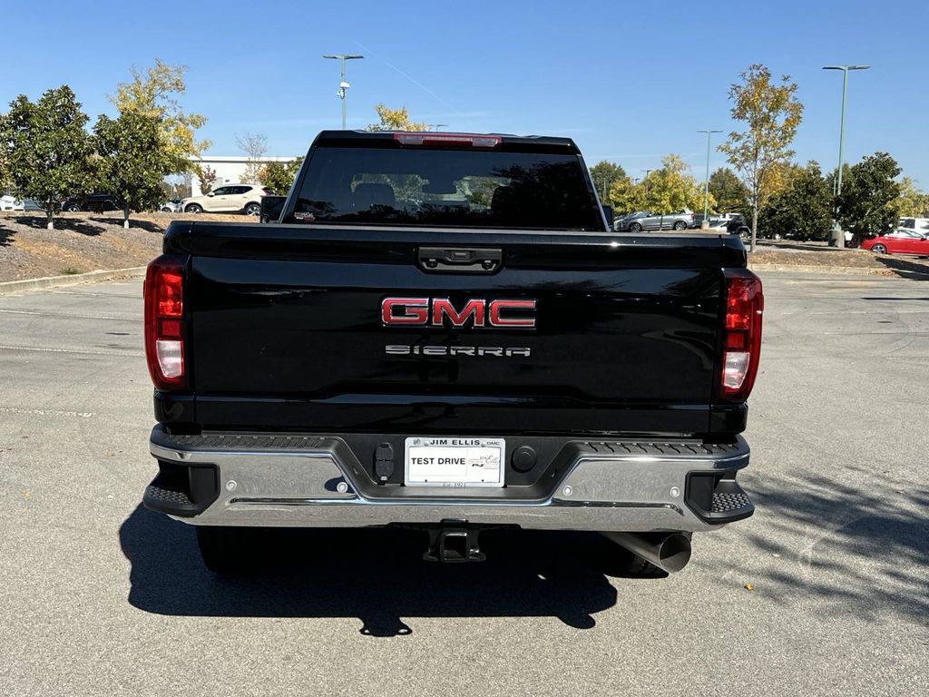 new 2024 GMC Sierra 2500HD car, priced at $59,495