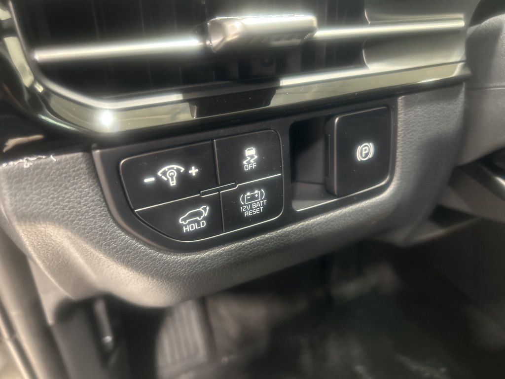 new 2026 Kia Sportage Hybrid car, priced at $35,768
