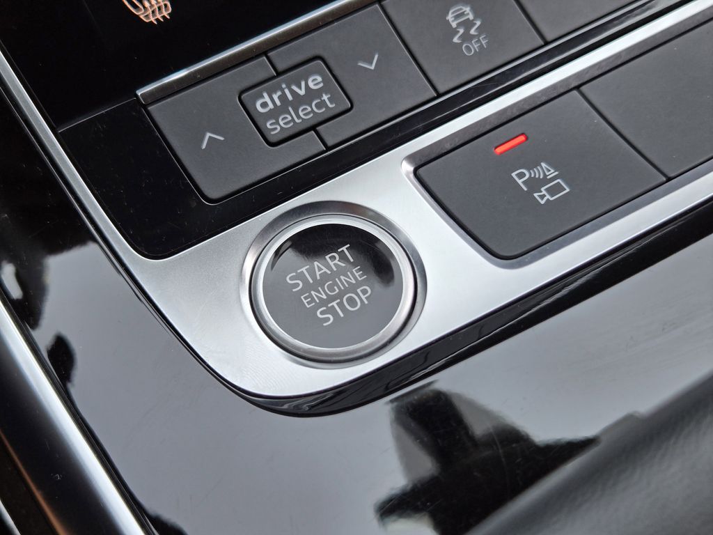 used 2023 Audi Q7 car, priced at $39,991