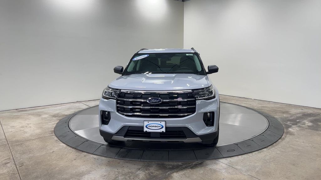 new 2025 Ford Explorer car, priced at $45,826