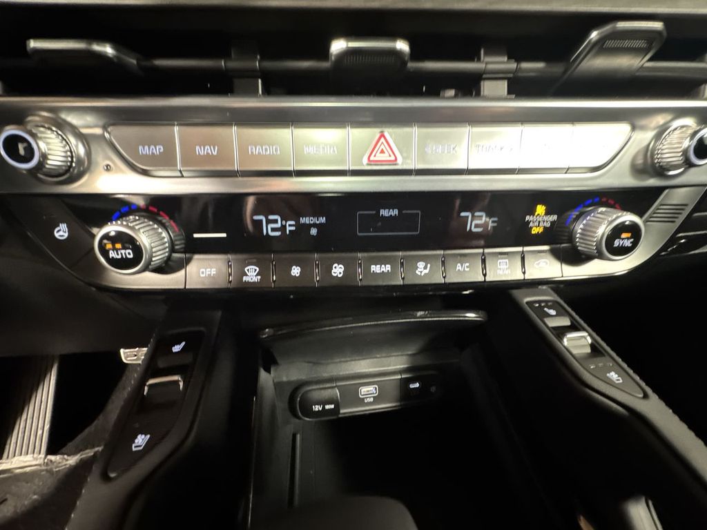 new 2025 Kia Telluride car, priced at $53,877
