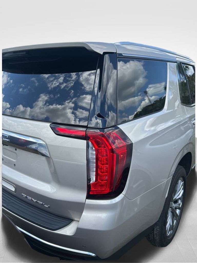 used 2021 GMC Yukon car, priced at $54,991