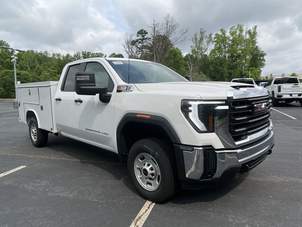 new 2024 GMC Sierra 2500HD car, priced at $54,218