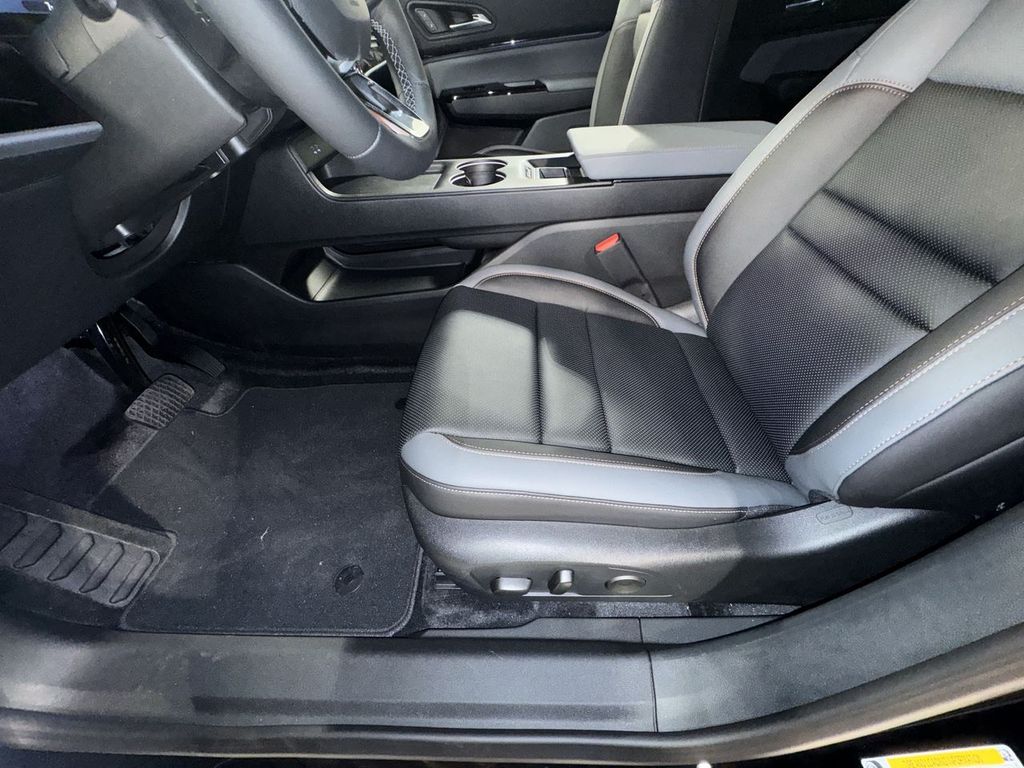 new 2025 Honda Prologue car, priced at $59,805