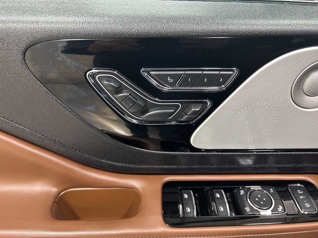 used 2020 Lincoln Aviator car, priced at $36,532