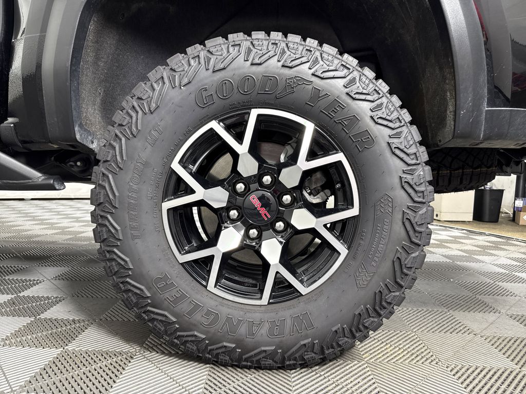 new 2025 GMC Canyon car, priced at $50,465