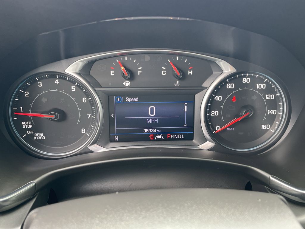 used 2022 Chevrolet Equinox car, priced at $23,349