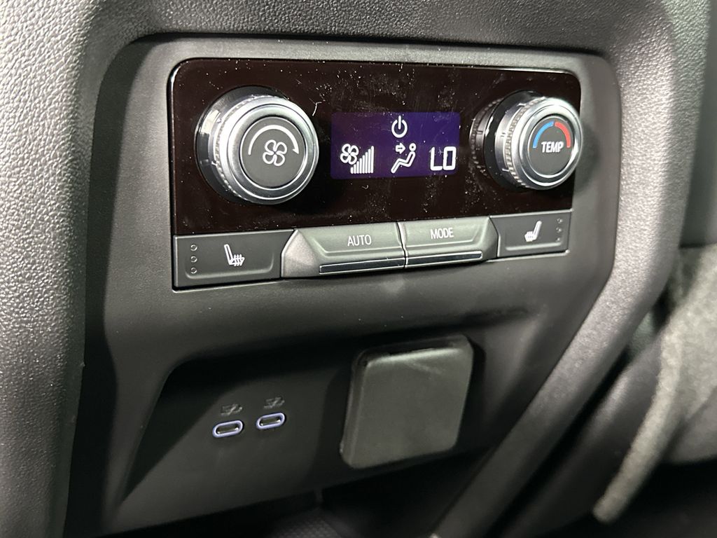 new 2025 GMC Acadia car, priced at $50,624
