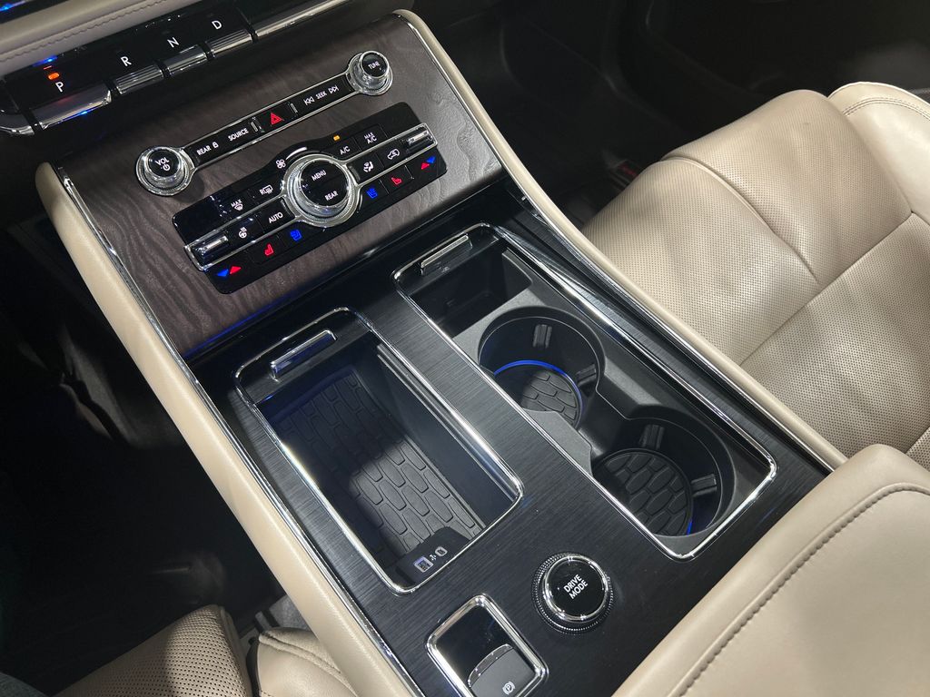 used 2021 Lincoln Aviator car, priced at $42,991