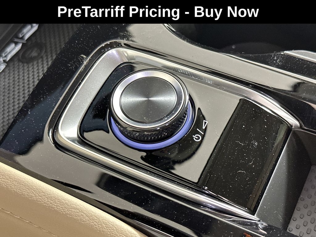 new 2025 Buick Envision car, priced at $37,240