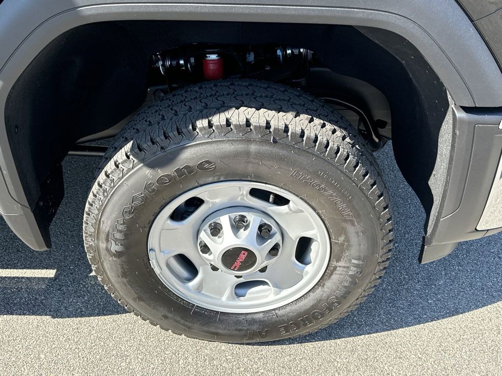 new 2024 GMC Sierra 2500HD car, priced at $59,495