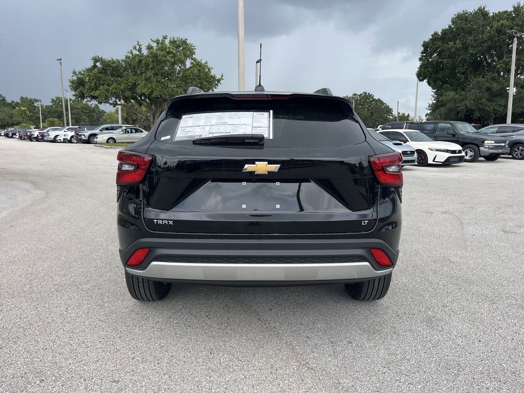new 2025 Chevrolet Trax car, priced at $22,862