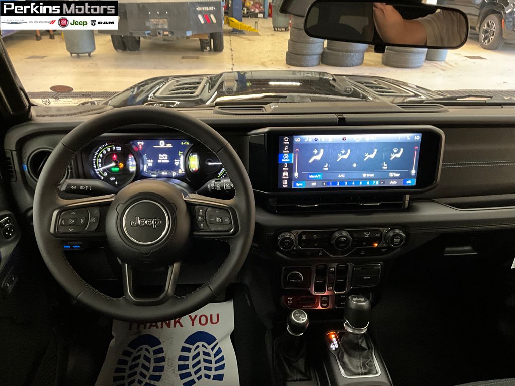 new 2025 Jeep Wrangler car, priced at $58,758