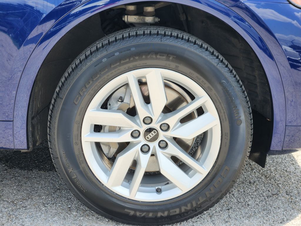 used 2022 Audi Q5 car, priced at $33,402