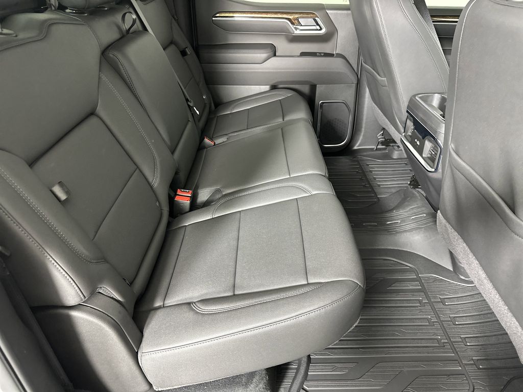 new 2025 GMC Sierra 1500 car, priced at $61,729
