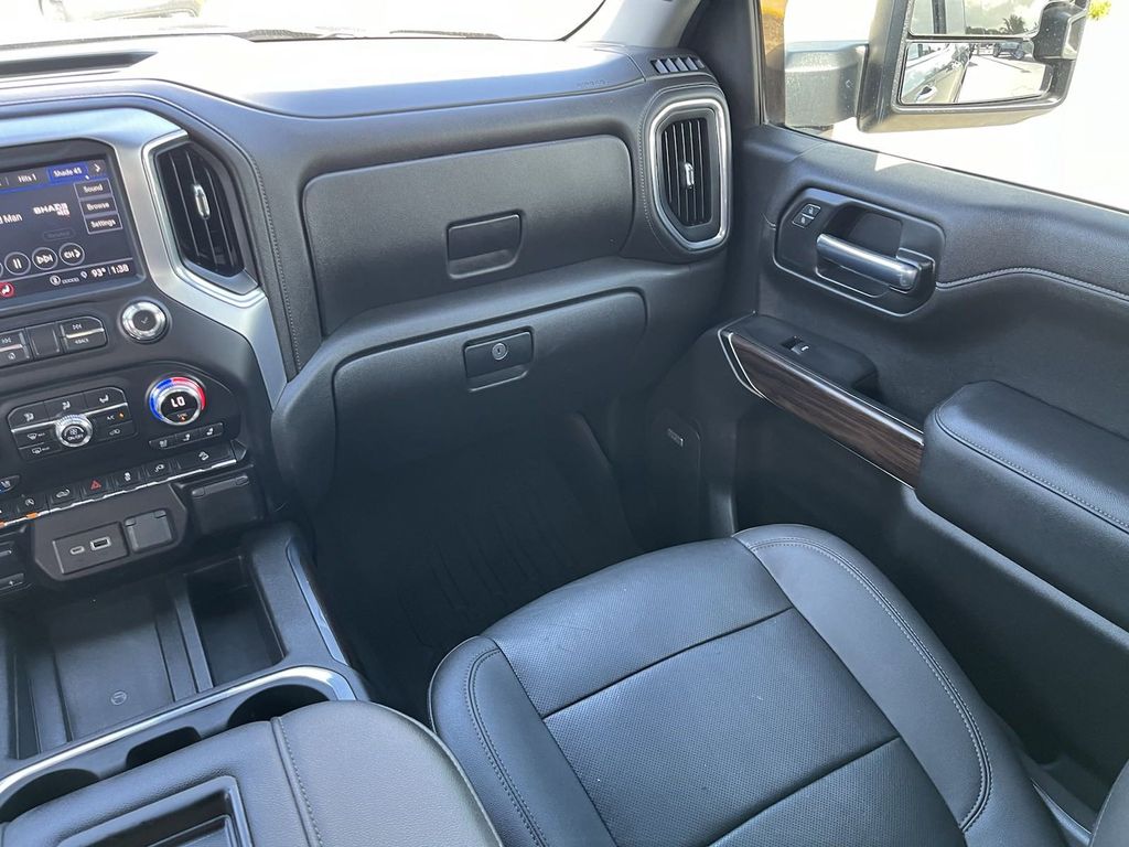 used 2021 GMC Sierra 1500 car, priced at $39,991