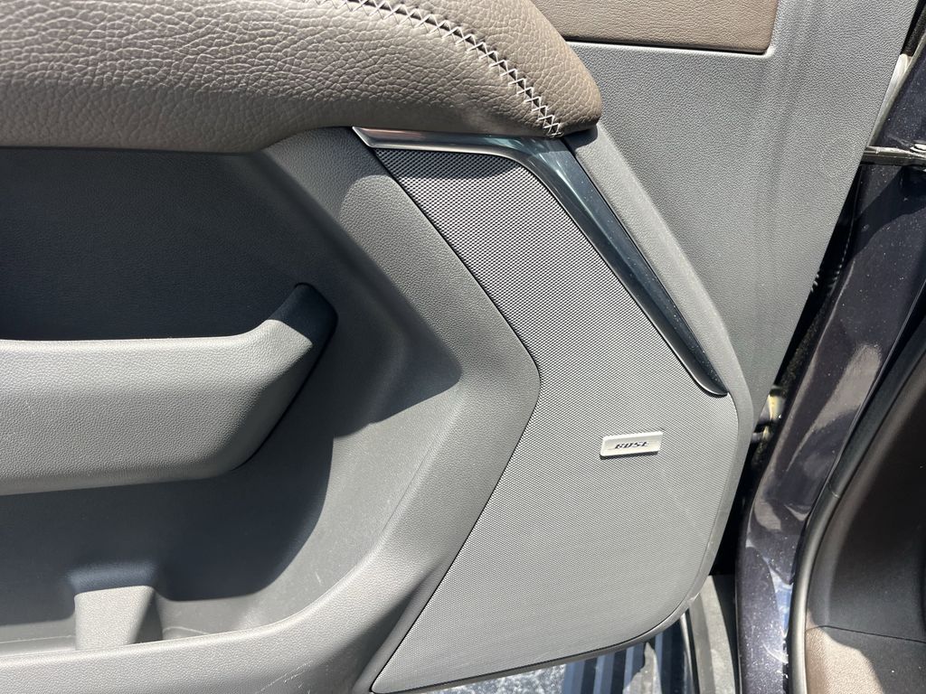 used 2023 GMC Yukon car, priced at $60,192