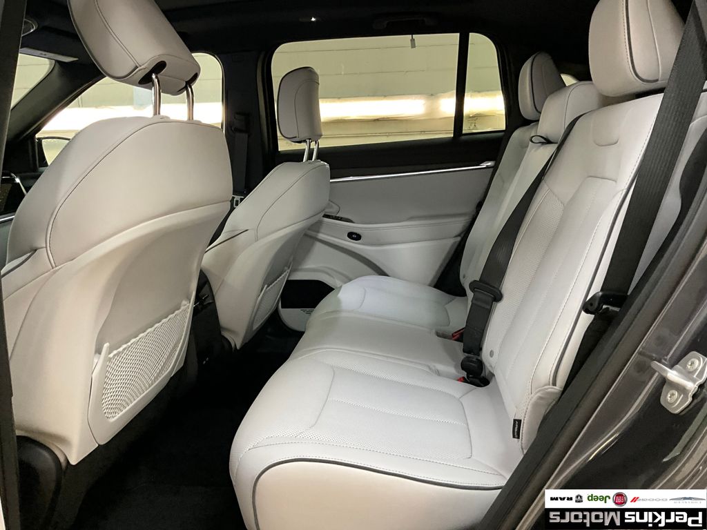 new 2025 Jeep Wagoneer S car, priced at $57,436