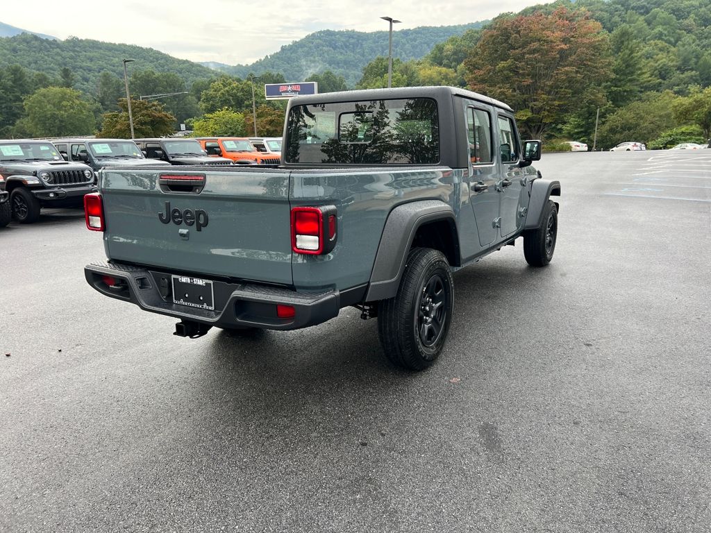 new 2025 Jeep Gladiator car, priced at $41,595