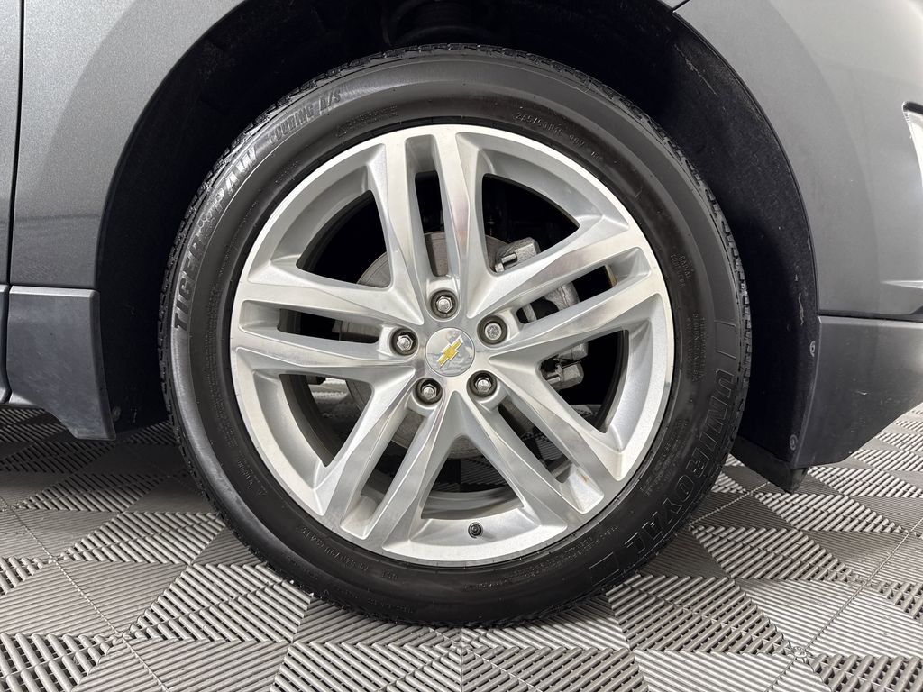 used 2018 Chevrolet Equinox car, priced at $16,700