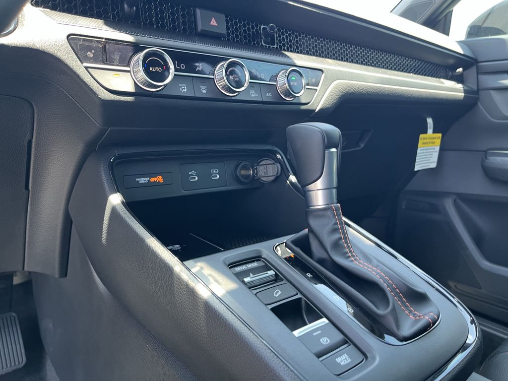 new 2026 Honda CR-V Hybrid car, priced at $38,813