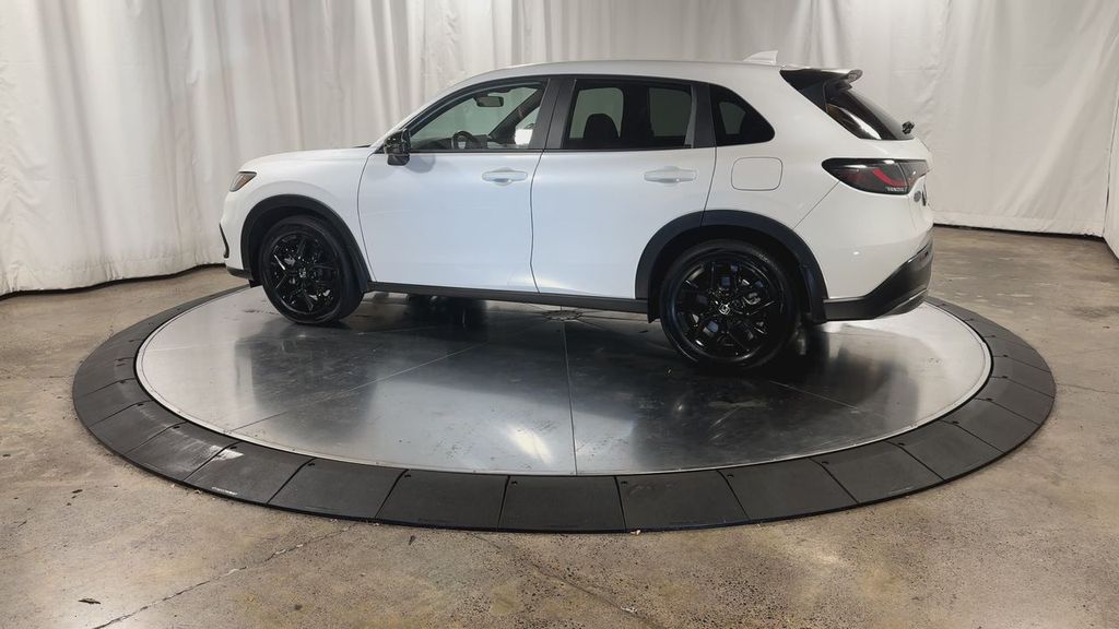 used 2025 Honda HR-V car, priced at $28,513