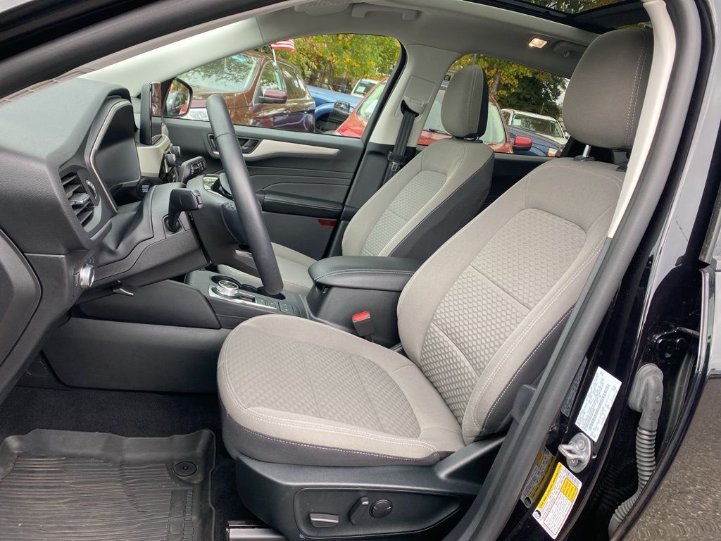 used 2022 Ford Escape car, priced at $23,950