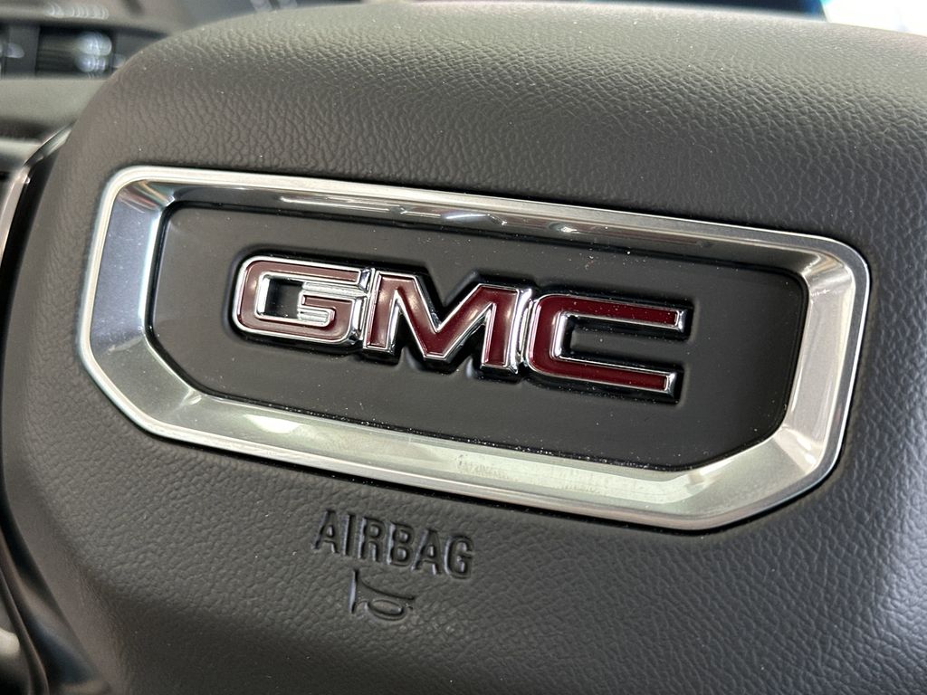 new 2025 GMC Yukon car, priced at $100,589
