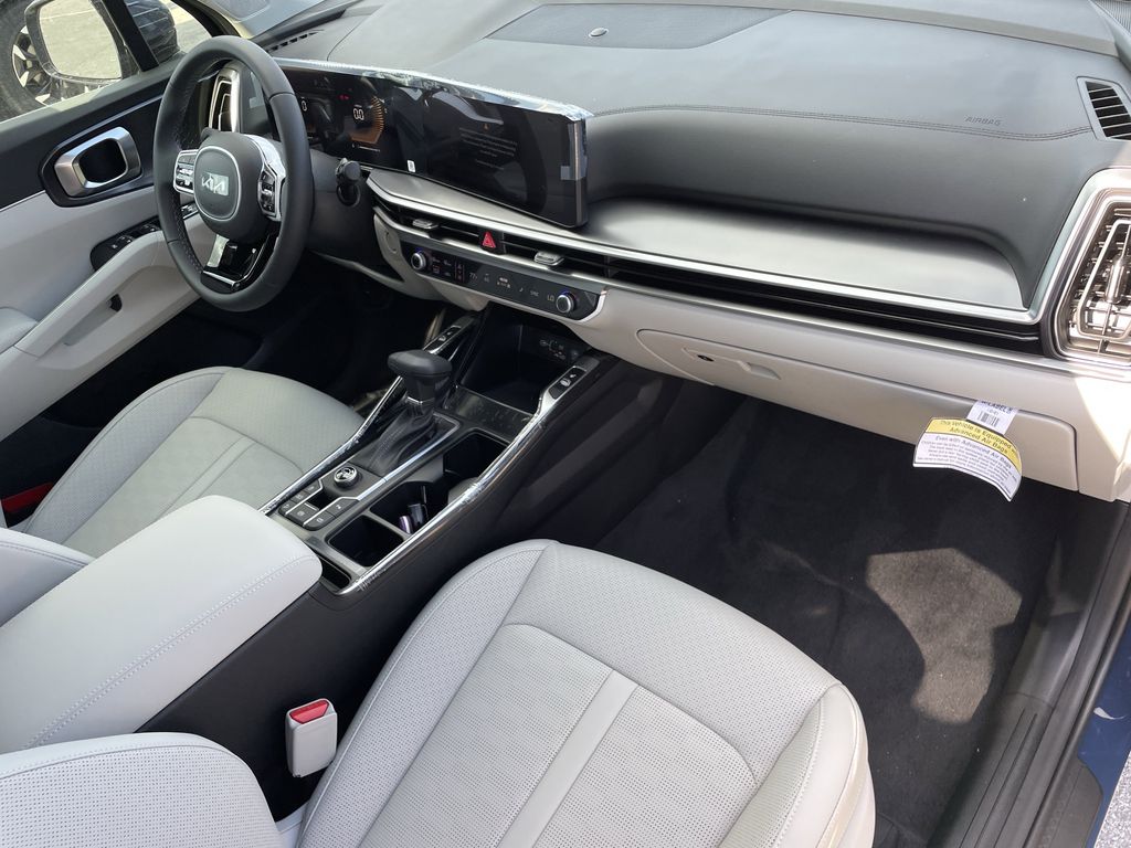 new 2025 Kia Sorento car, priced at $32,499