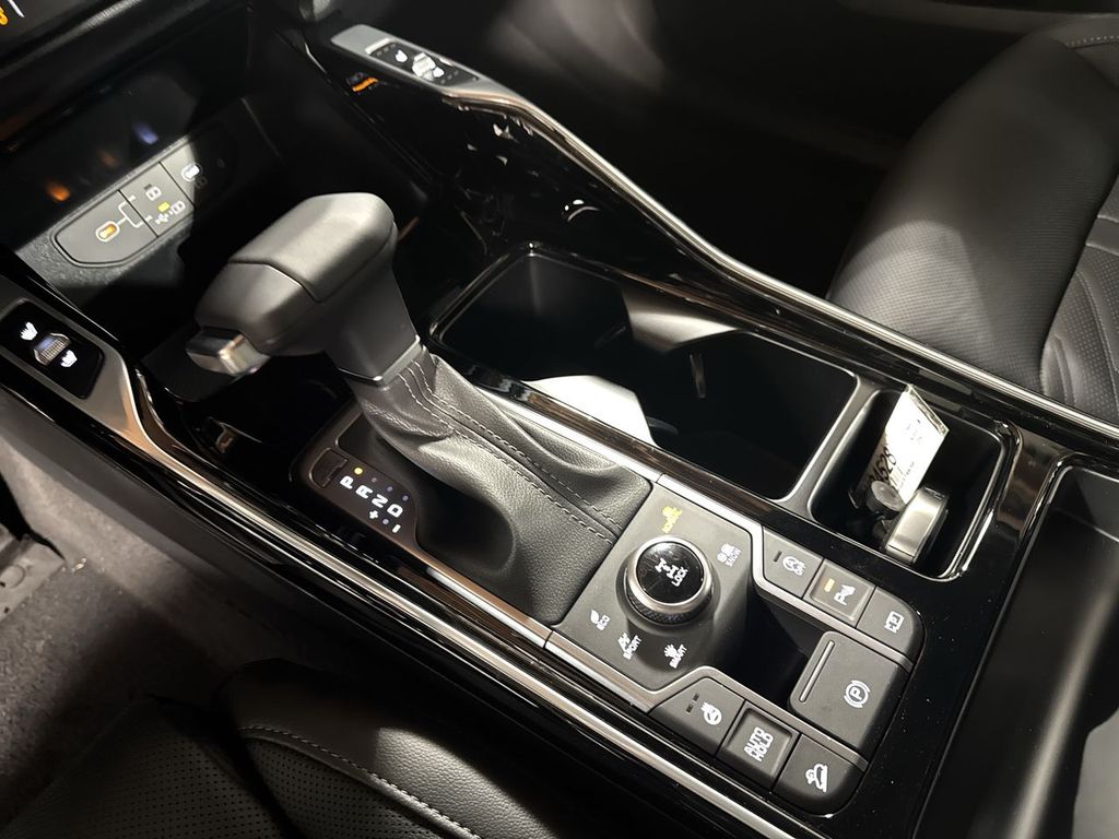 new 2025 Kia Sorento car, priced at $47,265