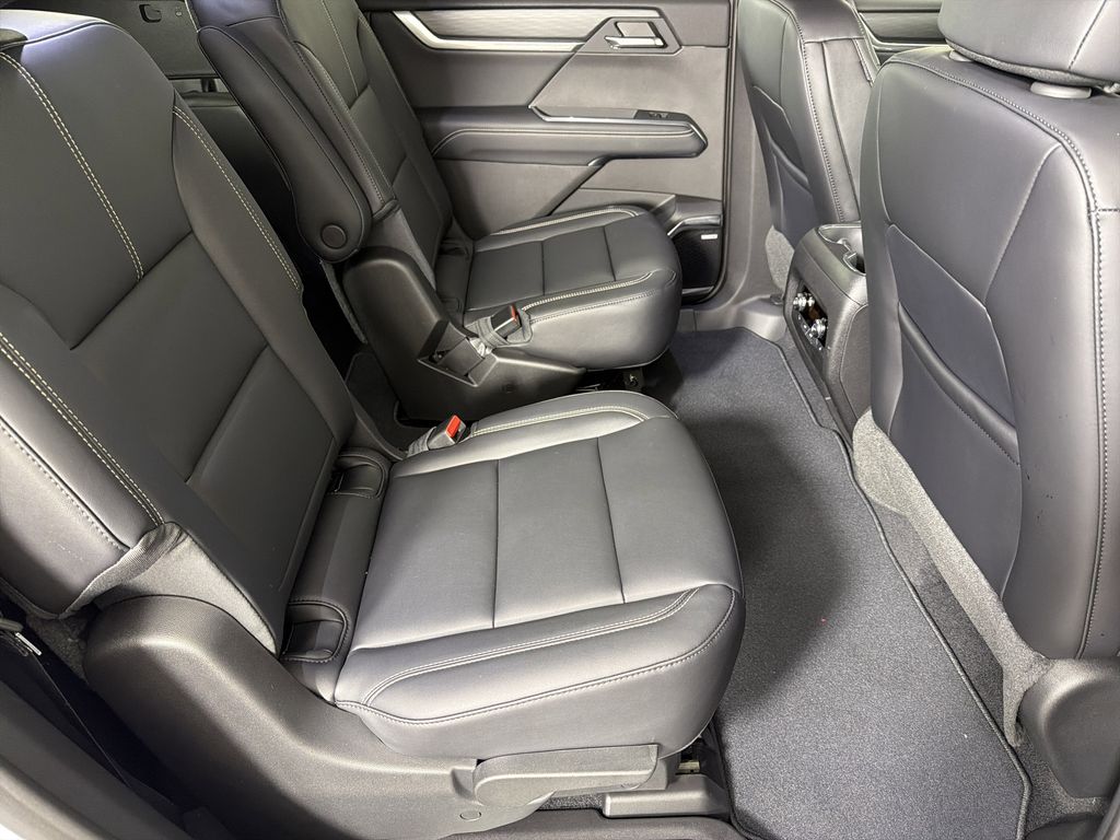 new 2026 GMC Acadia car, priced at $51,625