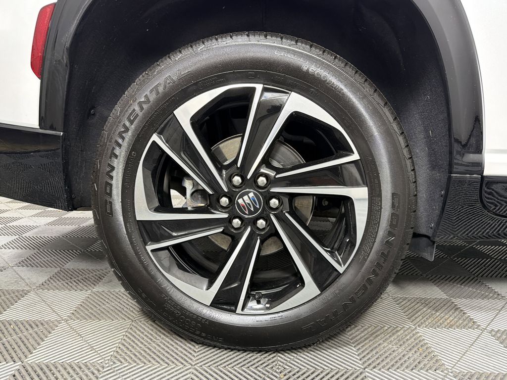 new 2025 Buick Enclave car, priced at $44,630