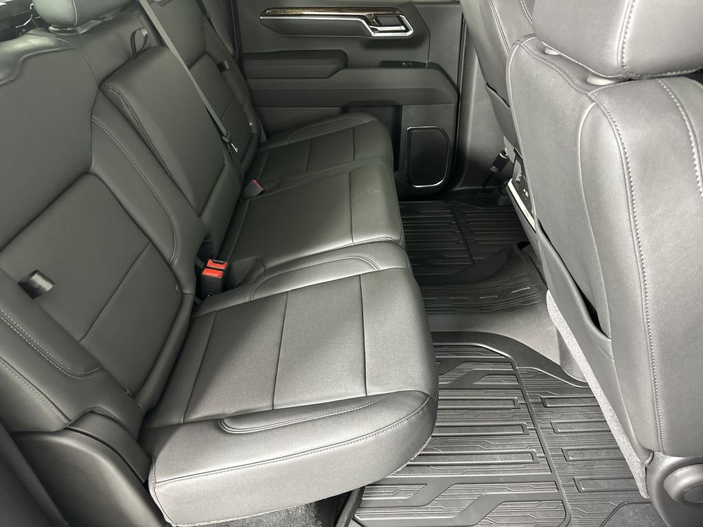 new 2025 GMC Sierra 1500 car, priced at $59,929