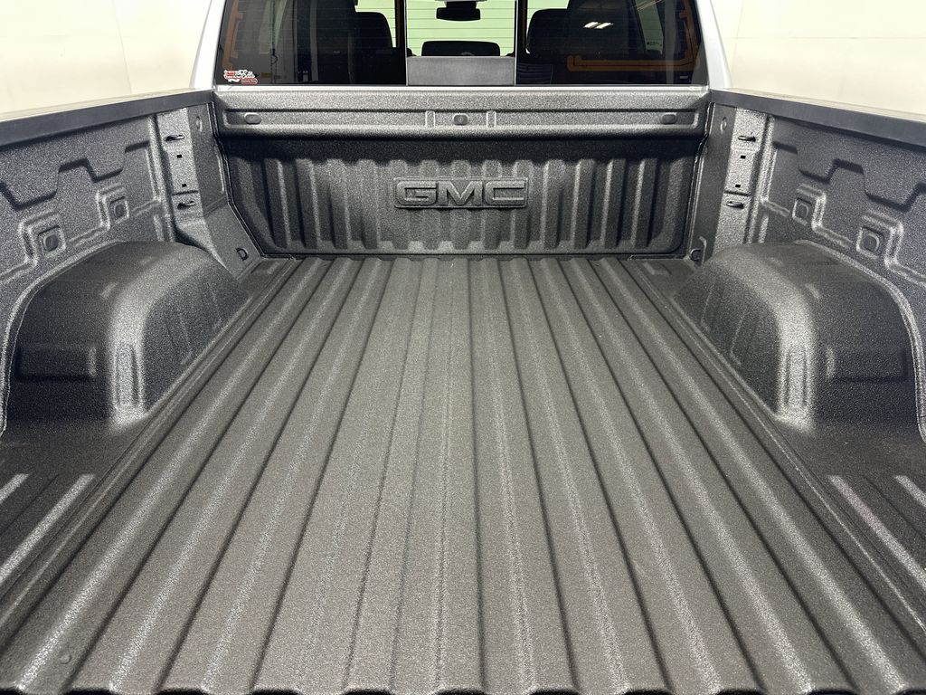 new 2025 GMC Sierra 1500 car, priced at $59,319