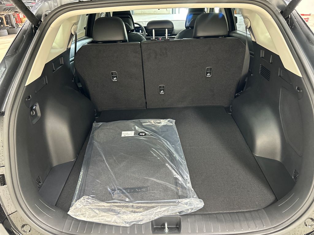 new 2026 Kia Sportage car, priced at $39,665