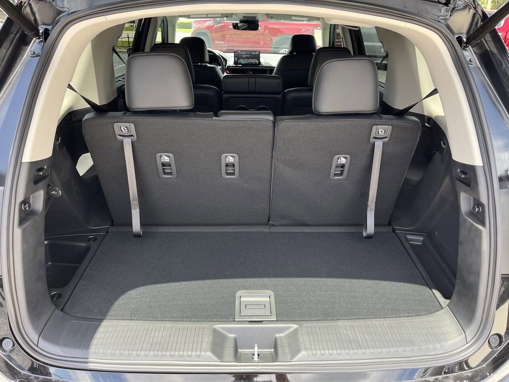 new 2025 Honda Pilot car, priced at $43,152
