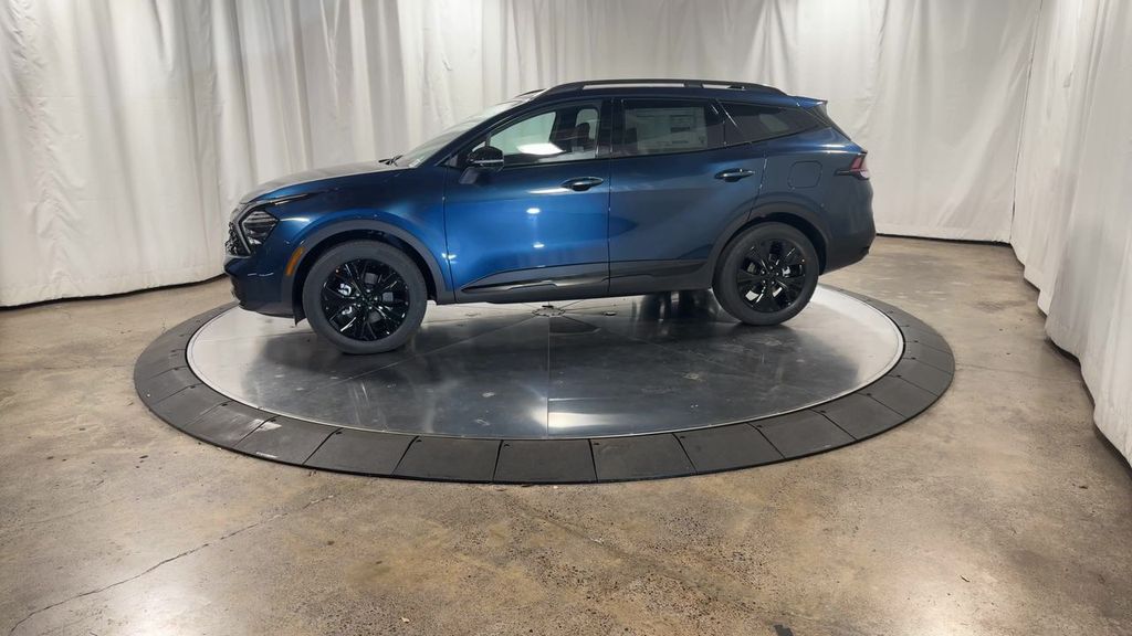 new 2025 Kia Sportage Plug-In Hybrid car, priced at $45,761
