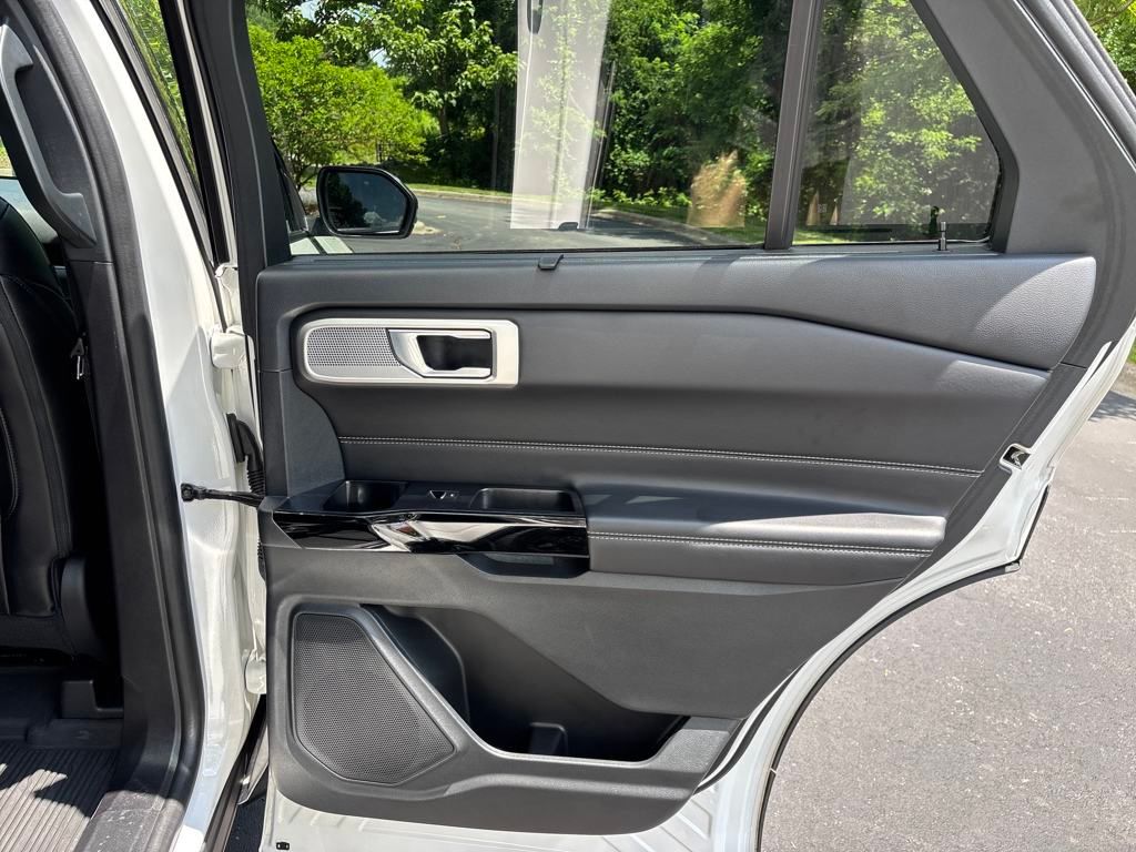 used 2022 Ford Explorer car, priced at $40,000