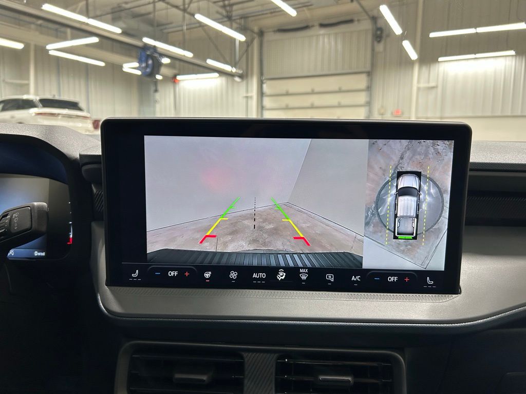 new 2025 Ford Maverick car, priced at $39,270