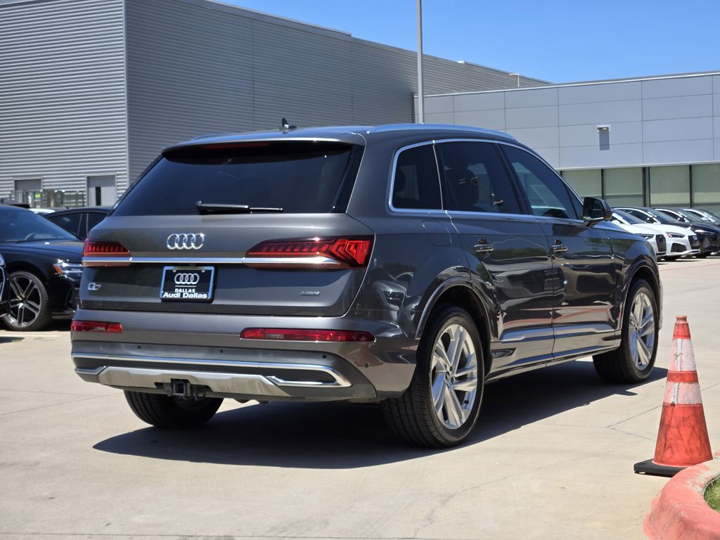 used 2021 Audi Q7 car, priced at $31,591