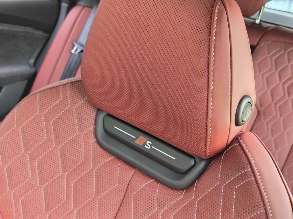 new 2025 Audi S6 car, priced at $89,050