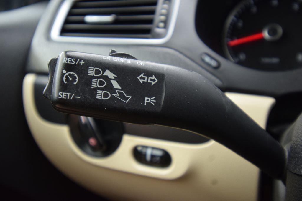 used 2014 Volkswagen Jetta car, priced at $7,000