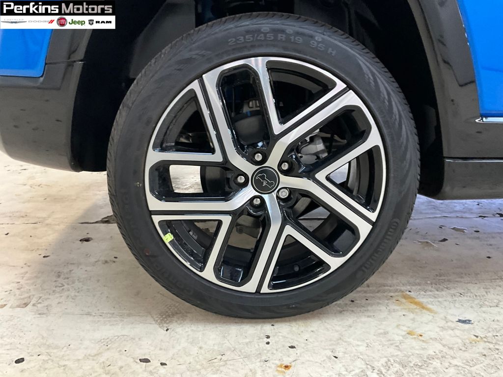 new 2025 Jeep Compass car, priced at $36,388