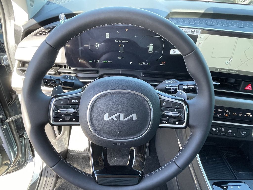 new 2026 Kia Carnival Hybrid car, priced at $52,521