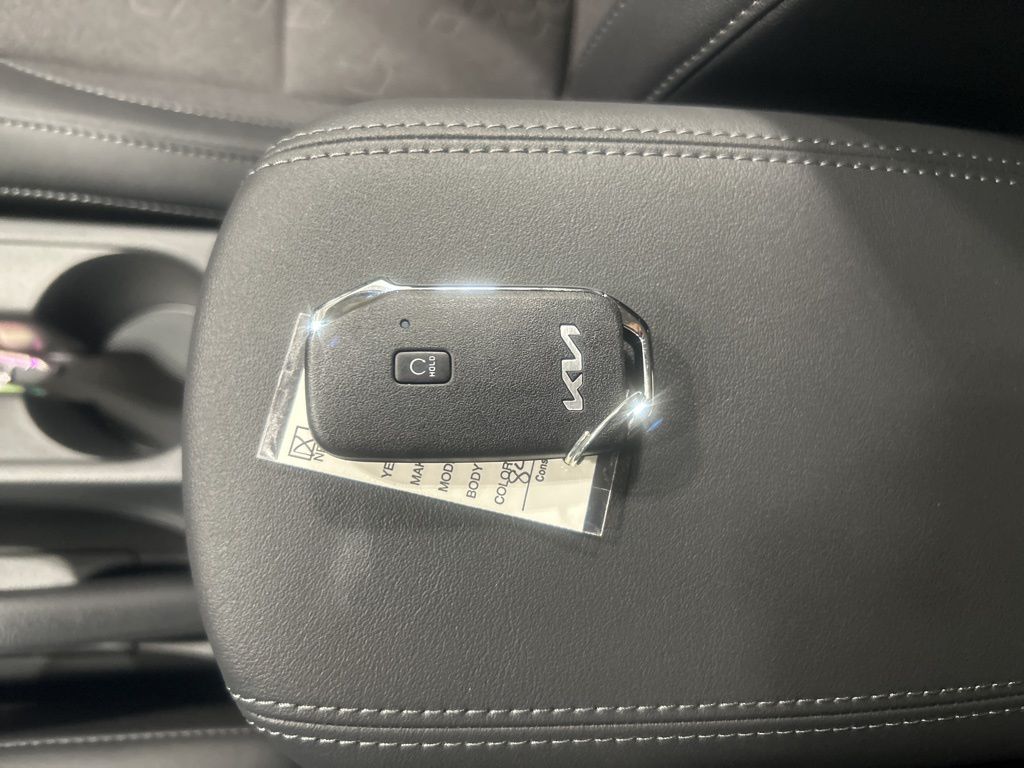 new 2026 Kia Seltos car, priced at $27,108
