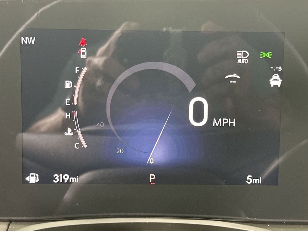 new 2025 Buick Envista car, priced at $26,070