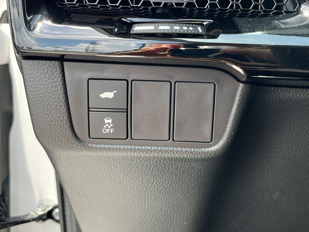 new 2025 Honda CR-V car, priced at $35,376