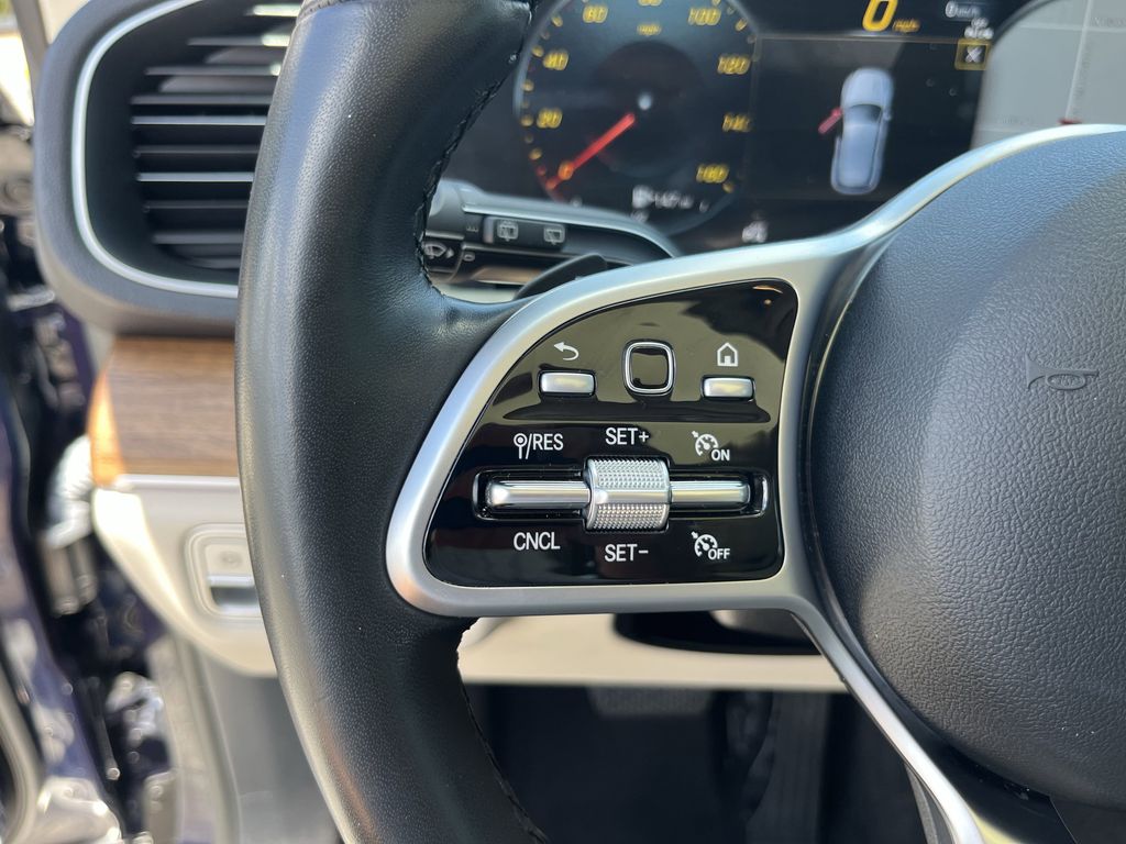 used 2022 Mercedes-Benz GLE car, priced at $41,991
